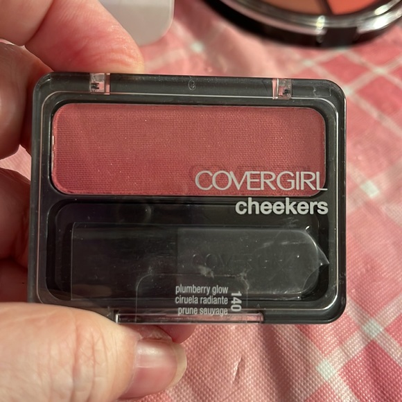 🎈SALE🎈🎀#13.MAKEUP BUNDLE🎀 - Picture 9 of 10